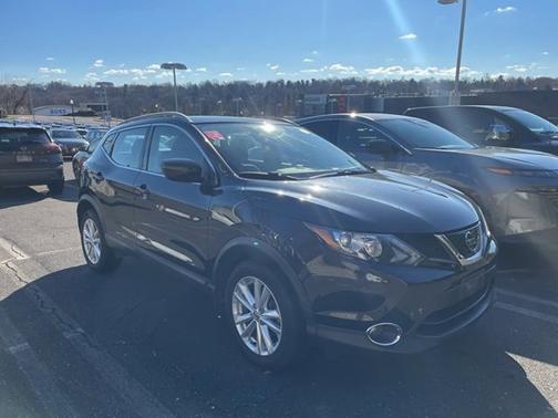 2018 Nissan Rogue Sport SV