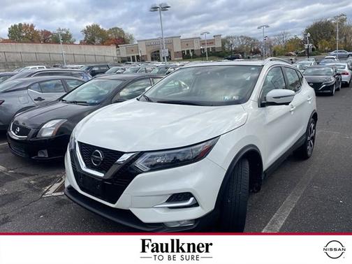 2022 Nissan Rogue Sport SL