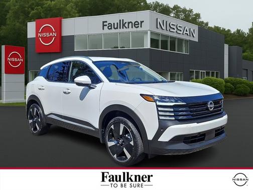 2025 Nissan Kicks SR