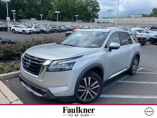 2022 Nissan Pathfinder Platinum