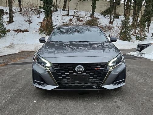 2023 Nissan Altima 2.0 SR