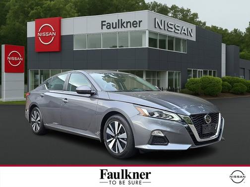 2022 Nissan Altima 2.5 SV