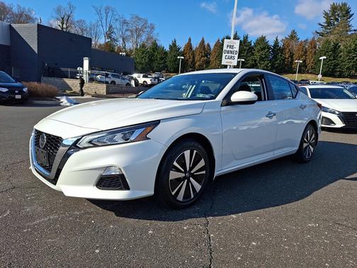 2022 Nissan Altima 2.5 SV