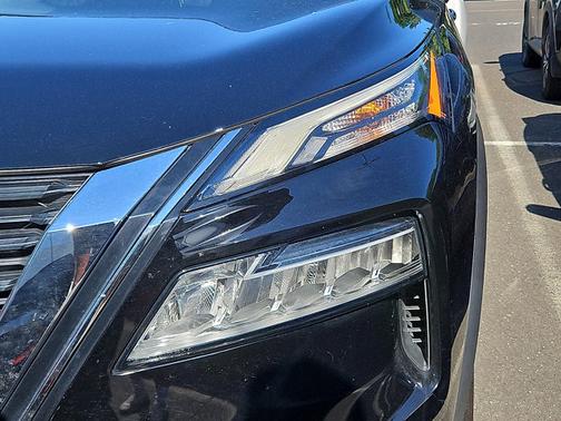 Black 2023 Nissan Rogue SV