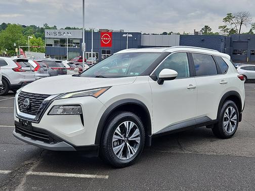 White 2023 Nissan Rogue SV