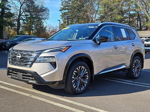 2025 Nissan Rogue Platinum