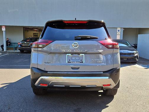 2021 Nissan Rogue Platinum