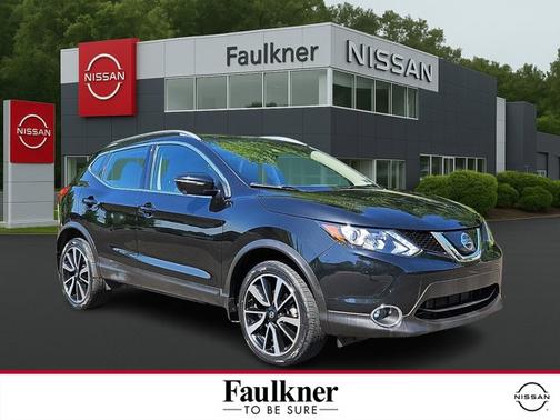 Magnetic Black Pearl 2019 Nissan Rogue Sport SL