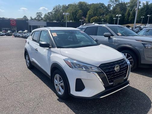 2021 Nissan Kicks S