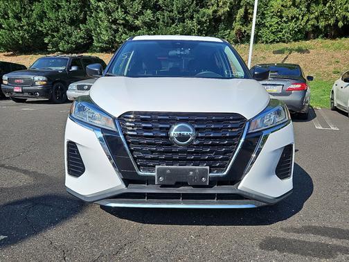 2021 Nissan Kicks S