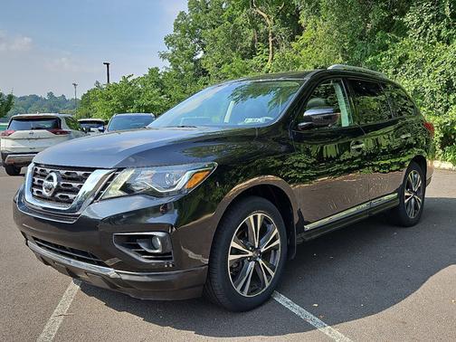 2020 Nissan Pathfinder Platinum