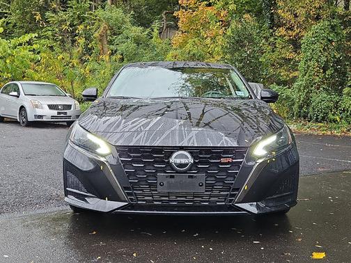 2023 Nissan Altima 2.0 SR