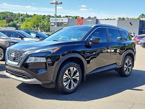 Black 2023 Nissan Rogue SV