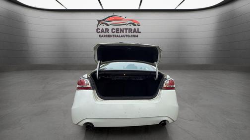 Glacier White 2015 Nissan Altima 2.5 S