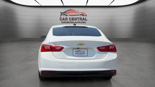 Summit White 2023 Chevrolet Malibu 1LS