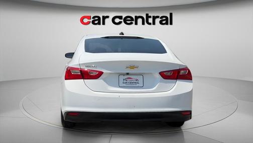 Summit White 2023 Chevrolet Malibu 1LS