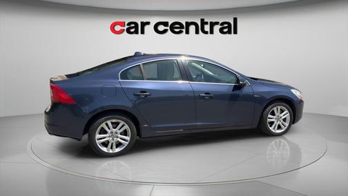 Caspian Blue Metallic 2011 Volvo S60 T6