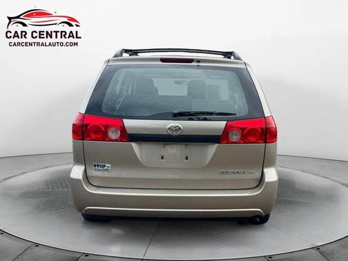 2010 Toyota Sienna CE