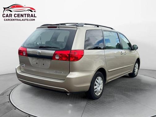 2010 Toyota Sienna CE