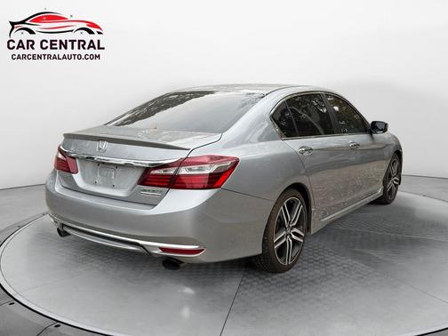 2017 Honda Accord Sport SE