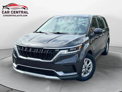 2022 Kia Carnival LXS