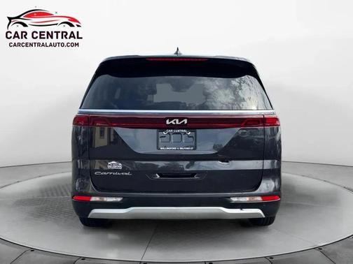 2022 Kia Carnival LXS