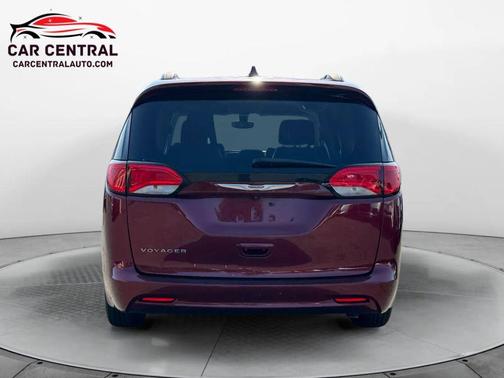 2020 Chrysler Voyager LXI