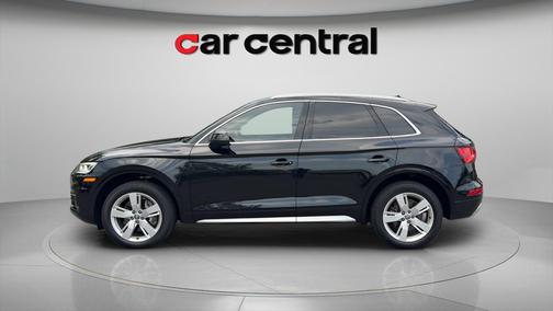Black Metallic 2018 Audi Q5 2.0T Tech Premium