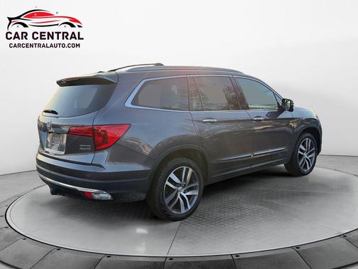 2018 Honda Pilot Touring