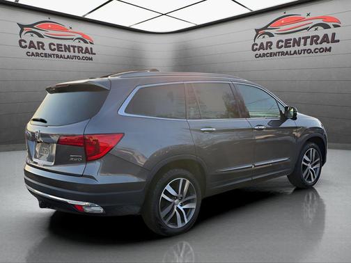 2018 Honda Pilot Touring