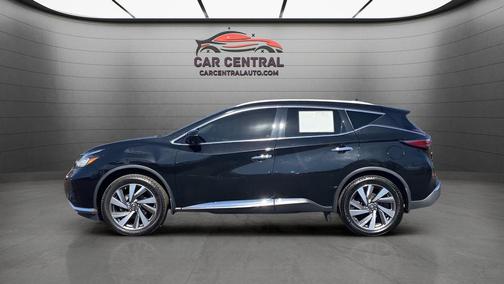 Magnetic Black Pearl 2019 Nissan Murano SL