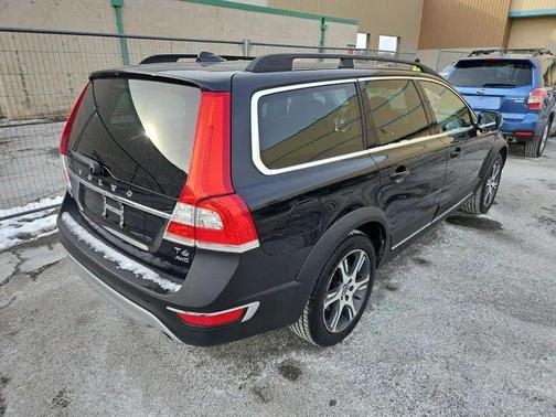 2015 Volvo XC70 T6