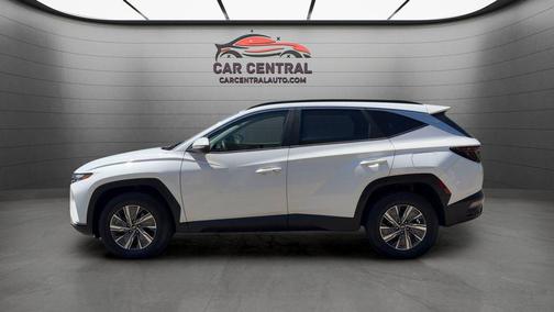 Quartz White 2022 Hyundai TUCSON Hybrid Blue