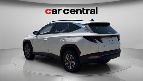 Quartz White 2022 Hyundai TUCSON Hybrid Blue
