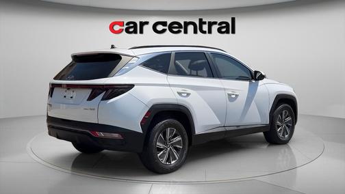 Quartz White 2022 Hyundai TUCSON Hybrid Blue