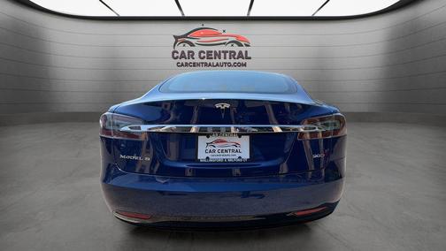 Deep Blue Metallic 2016 Tesla Model S 90D