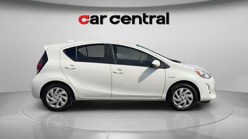 Moonglow 2015 Toyota Prius c Two