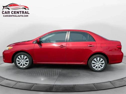 2012 Toyota Corolla LE
