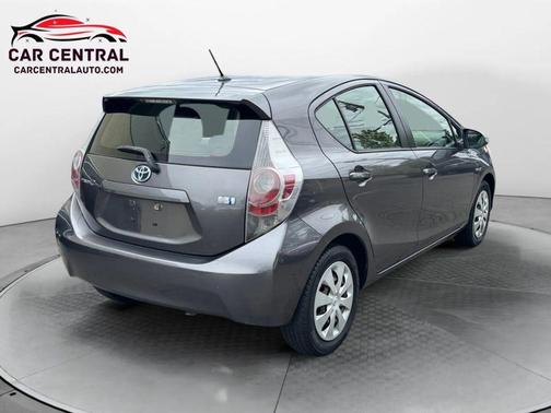 2013 Toyota Prius c Four