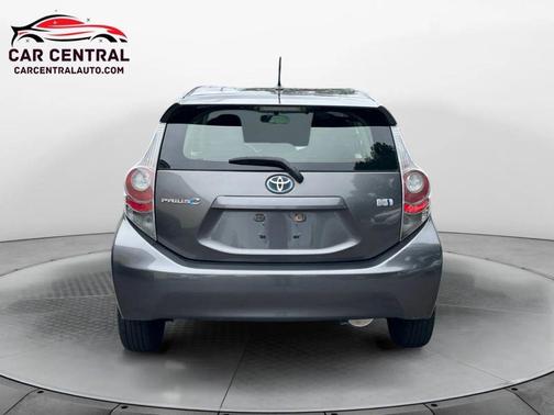 2013 Toyota Prius c Four