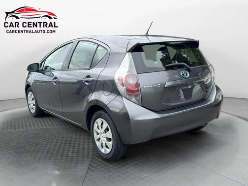2013 Toyota Prius c Four