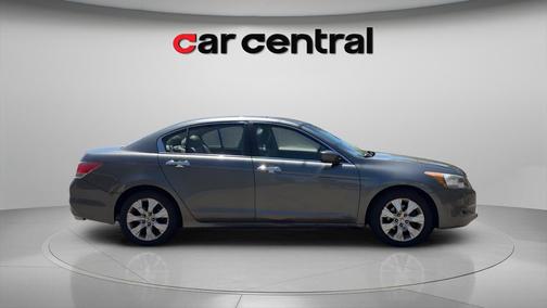 Polished Metal Metallic 2009 Honda Accord EX-L