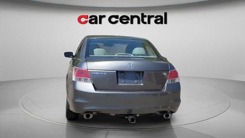 Polished Metal Metallic 2009 Honda Accord EX-L