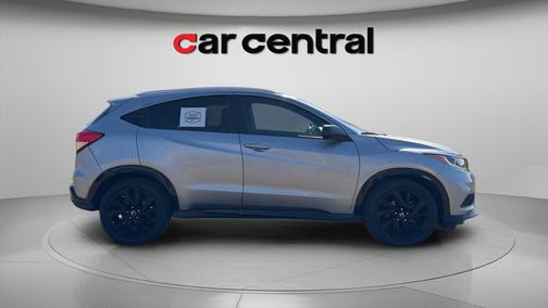 Lunar Silver Metallic 2021 Honda HR-V AWD Sport