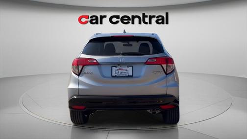 Lunar Silver Metallic 2021 Honda HR-V AWD Sport