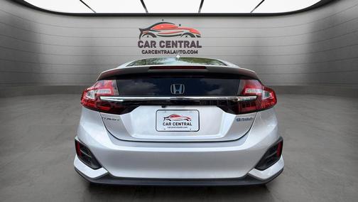 Solar Silver Metallic 2020 Honda Clarity Plug-In Hybrid Base