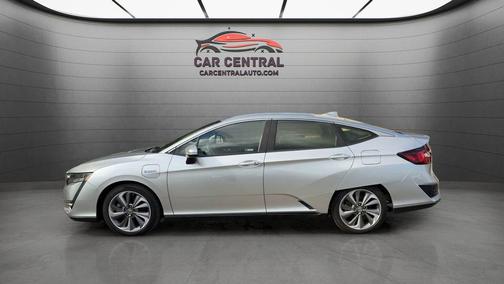 Solar Silver Metallic 2020 Honda Clarity Plug-In Hybrid Base