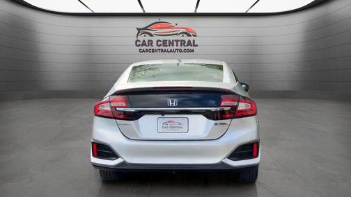 Solar Silver Metallic 2020 Honda Clarity Plug-In Hybrid Base