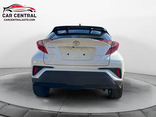 2020 Toyota C-HR LE