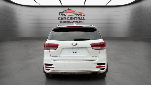 2016 Kia Sorento SX